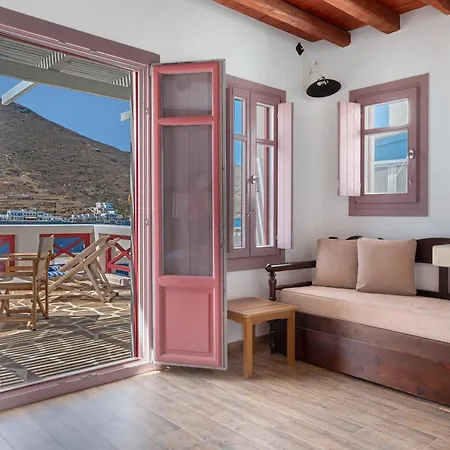 Nicolas House 1 Apartment *