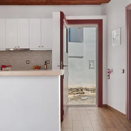 Апартаменты Nicolas House 1 *