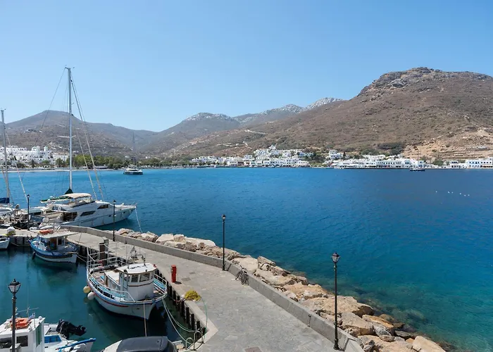 Nicolas House 1 * Pera Rachidi